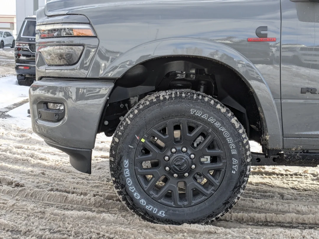 New 2026 Grey RAM Limited - - Night Edition - 5th W & Gooseneck Prep - Level 1 Equip & More! image 9