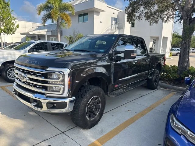 2024 Ford F-250 Lariat 4x4 Crew Cab 6-3/4' Box's photo