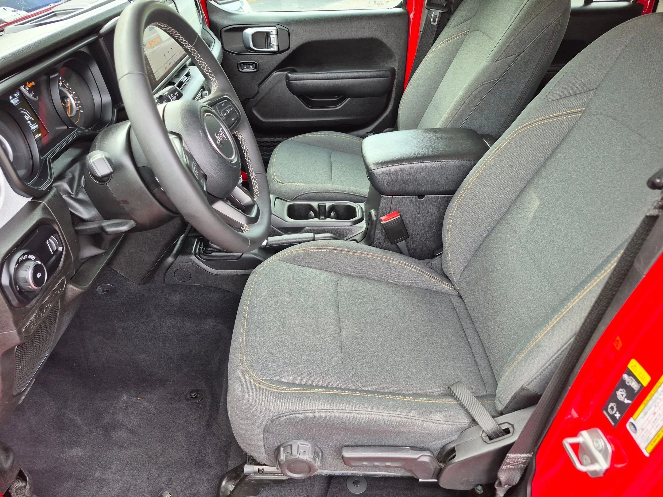 2025 Jeep Wrangler 4-Door Sport S - Photo 11