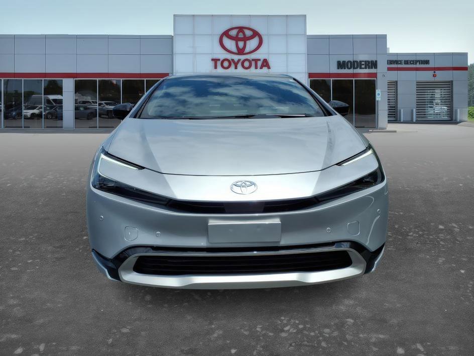 Used 2026 Cutting Edge Toyota XSE image 9