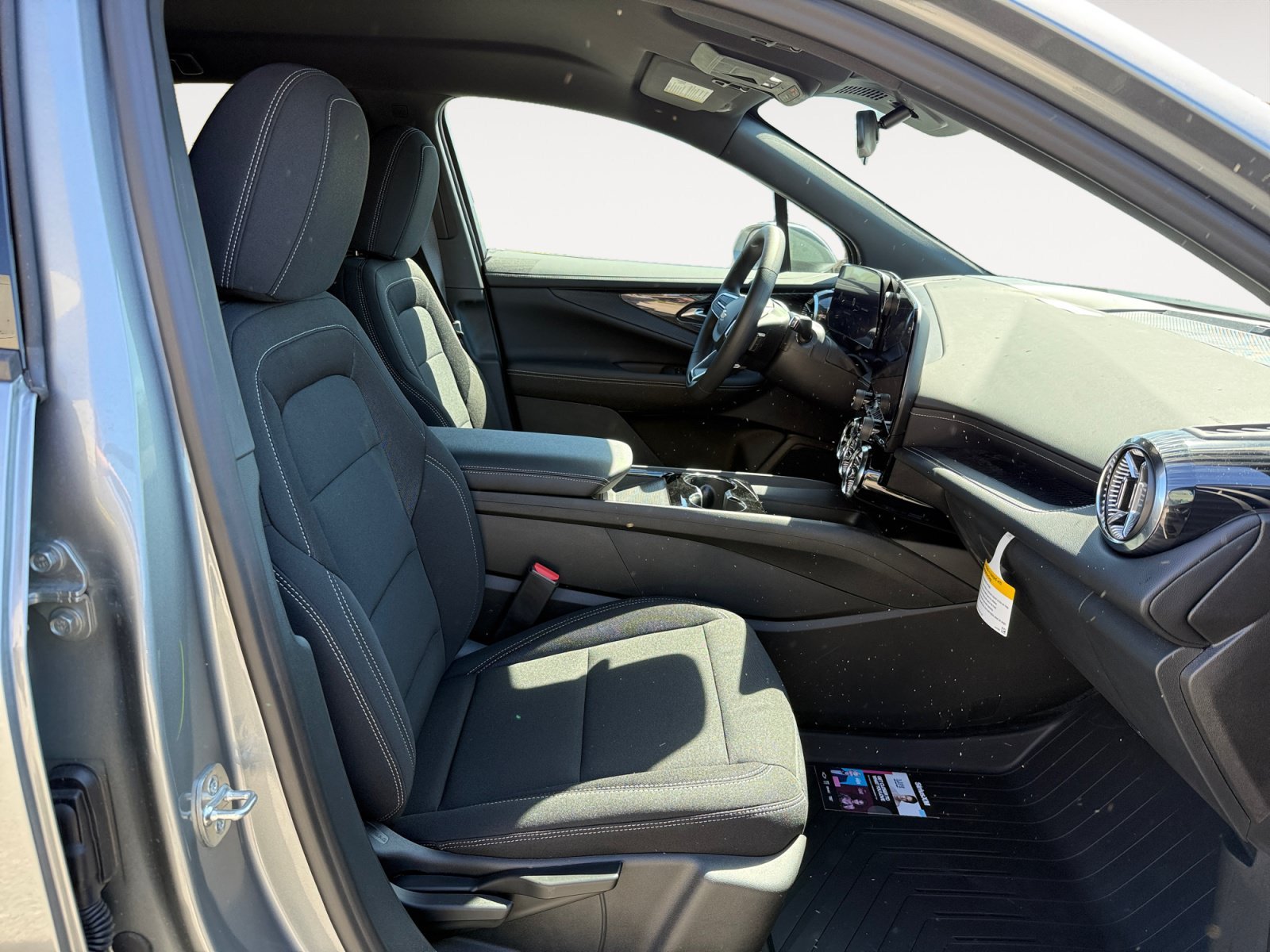 2026 Chevrolet Blazer EV LT - Photo 19