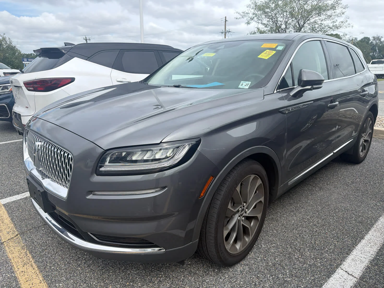 Certified Used 2022 Asher Gray Metallic Clearcoat Lincoln Reserve image 2
