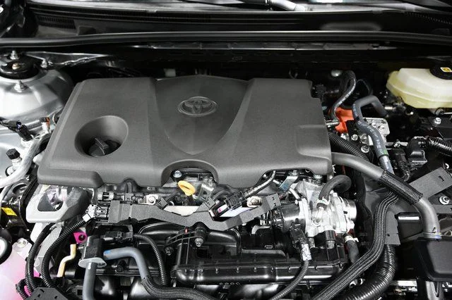 New 2026 Celestial Silver Metallic Toyota LE image 32