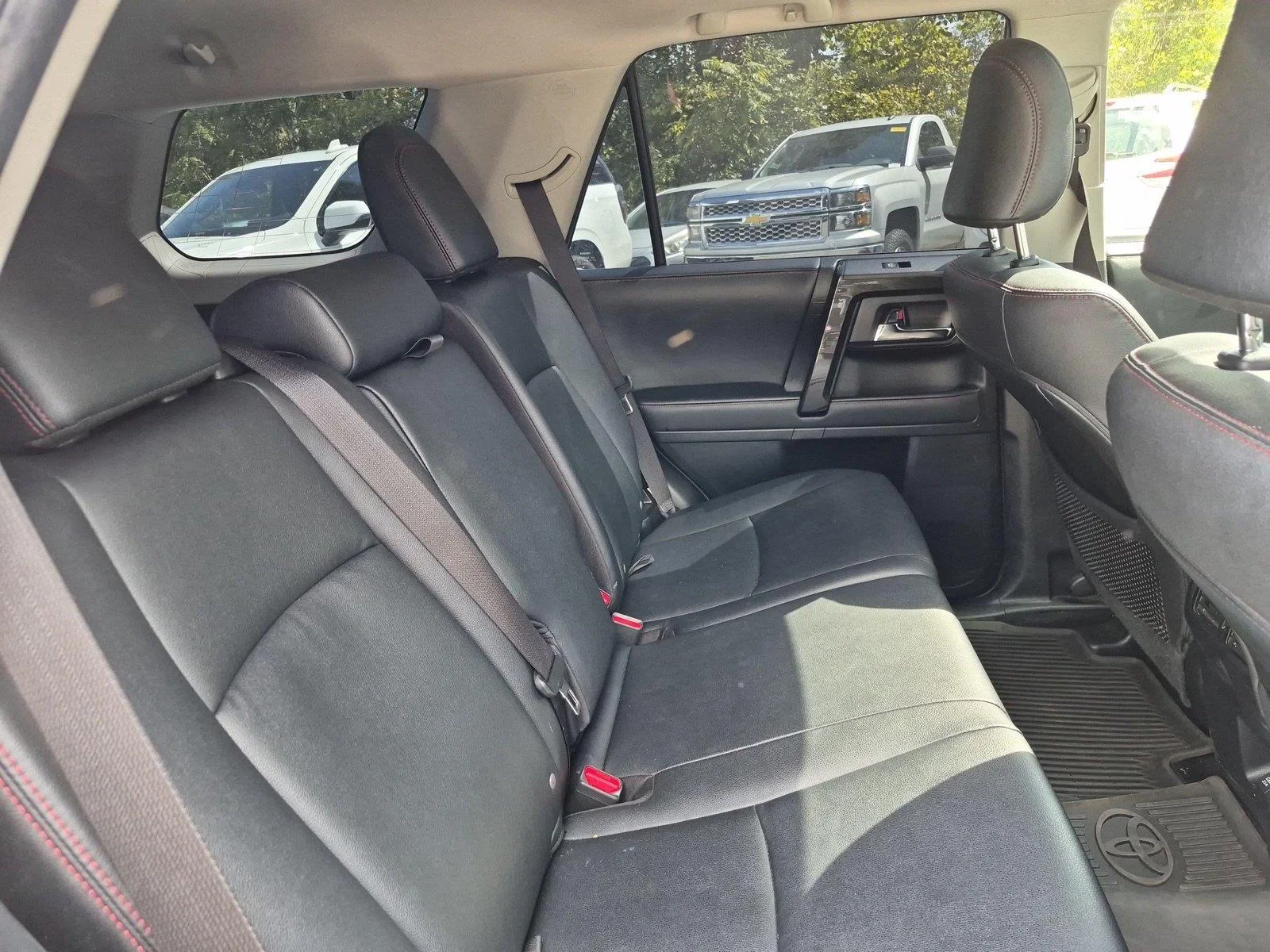 Used 2022 Classic Silver Metallic Toyota TRD Off Road Premium image 35
