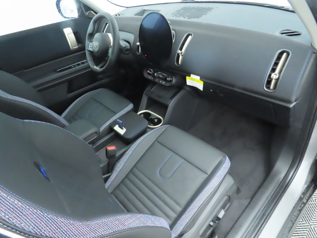 2025 MINI Countryman S - Photo 24