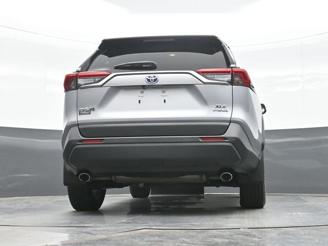 2021 Toyota RAV4 XLE Premium - Photo 18