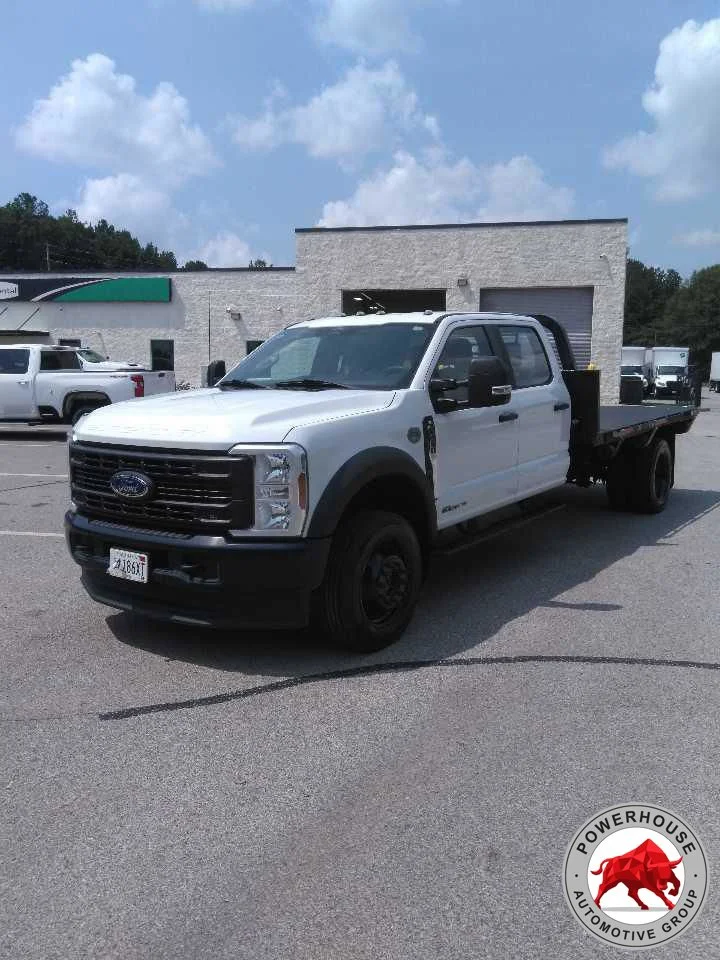 Used 2024 White Ford XL image 3