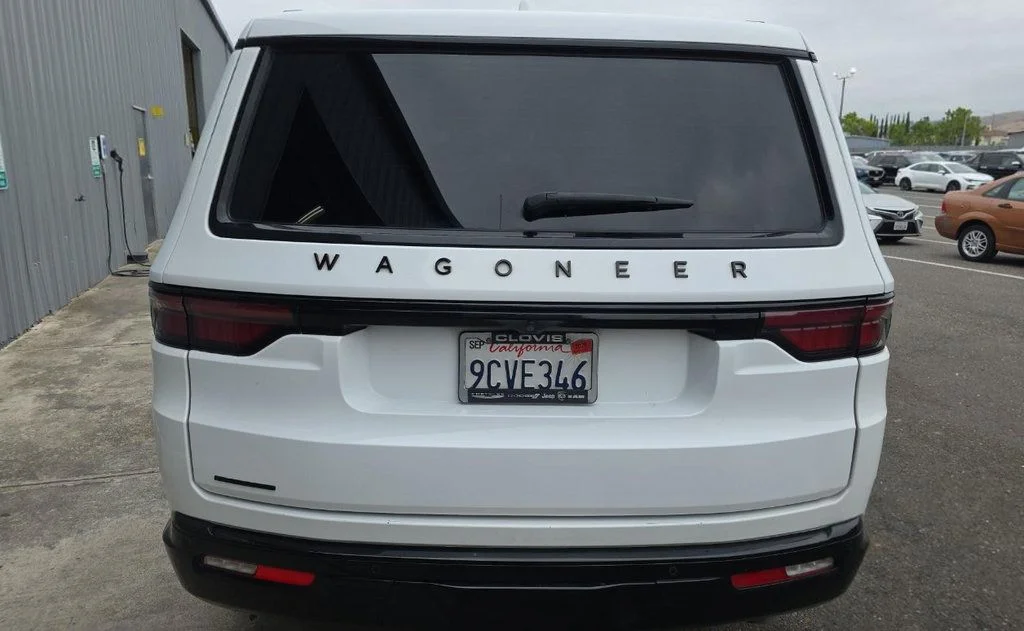 Used 2022 White Jeep Series II image 5