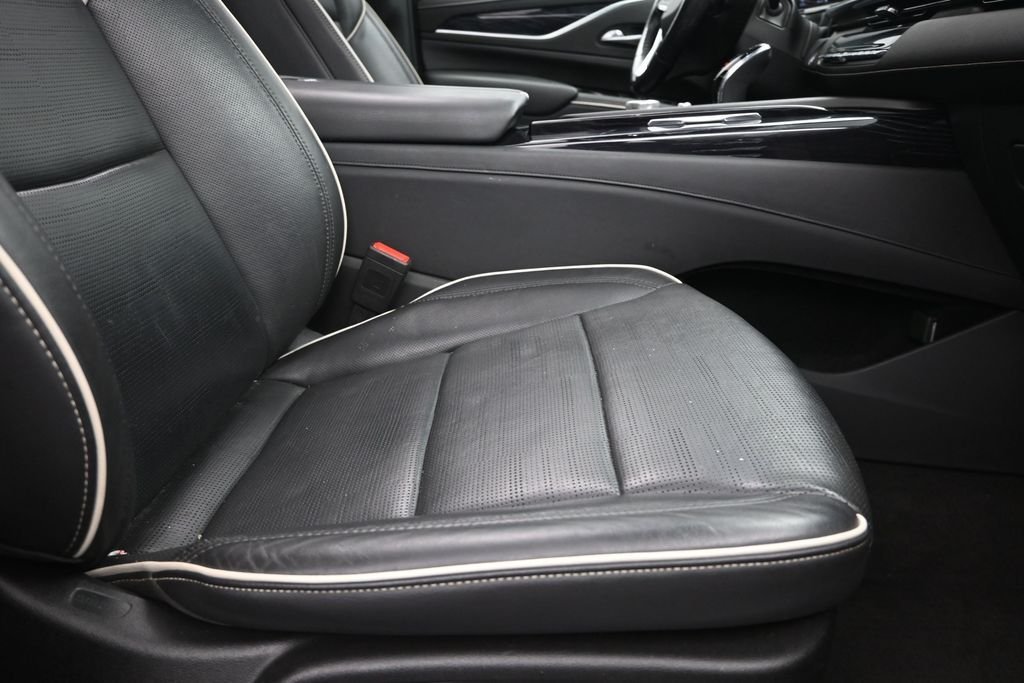 Used 2022 Gray Cadillac Sport image 25