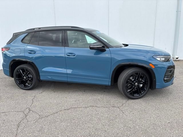 New 2026 Monterey Blue W/Deep Black Roof Volkswagen 2.0T SE R-Line Black image 2