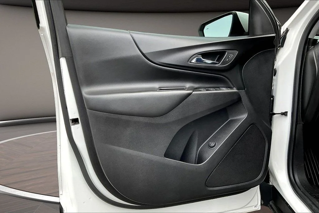 Used 2019 Beige Chevrolet LT image 22