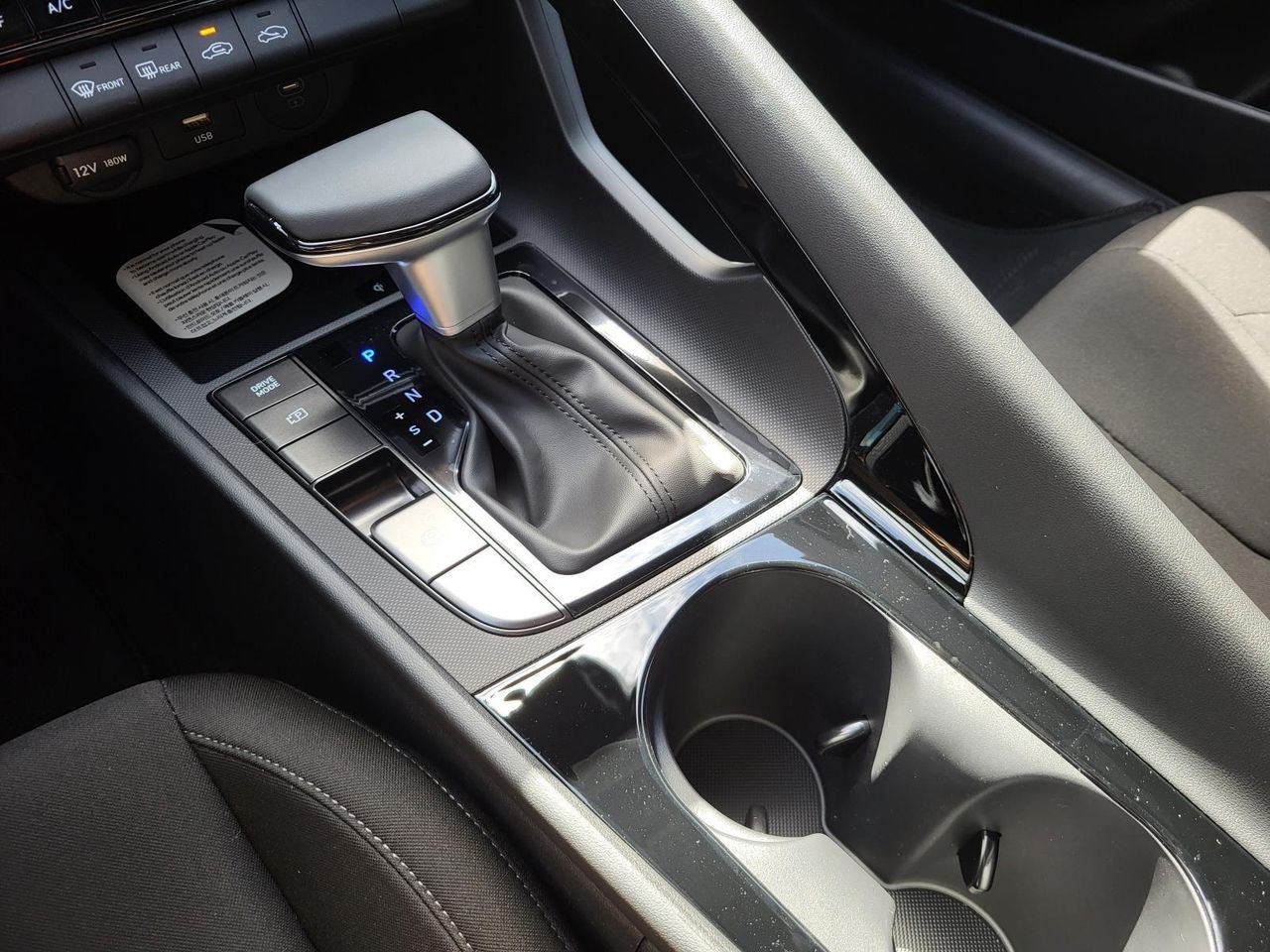 New 2026 Serenity White Hyundai SEL Sport image 20