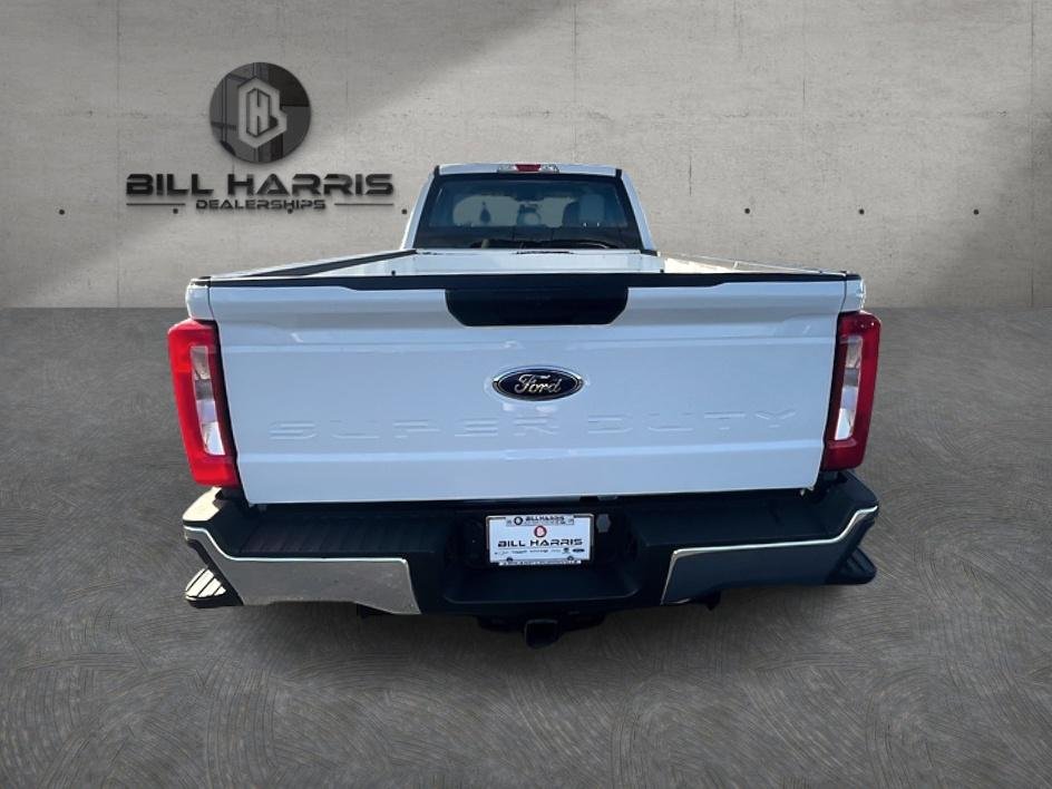 Used 2023 White Ford XL image 6