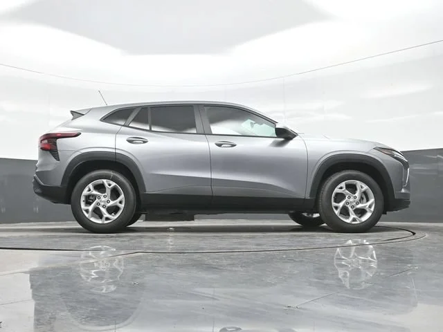 2026 Chevrolet Trax LS - Photo 24