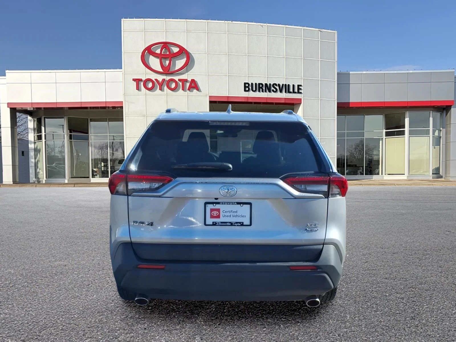 Certified Used 2025 Silver Toyota XLE image 5