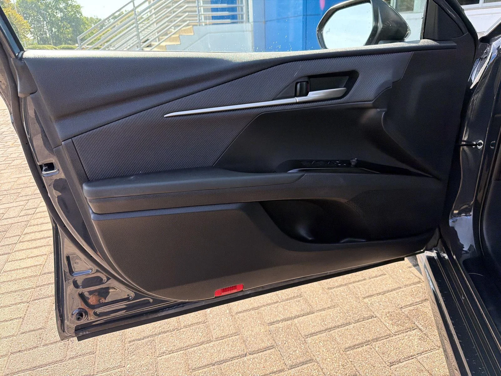 Used 2025 Underground Toyota LE image 12