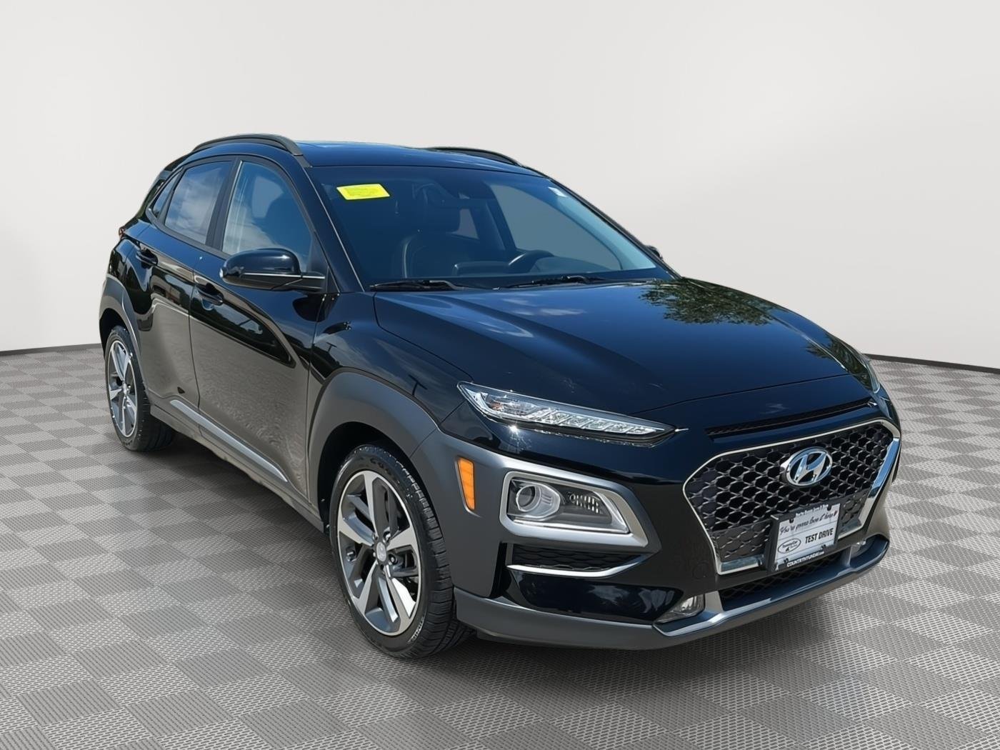 Used 2020 Ultra Black Hyundai Limited image 3