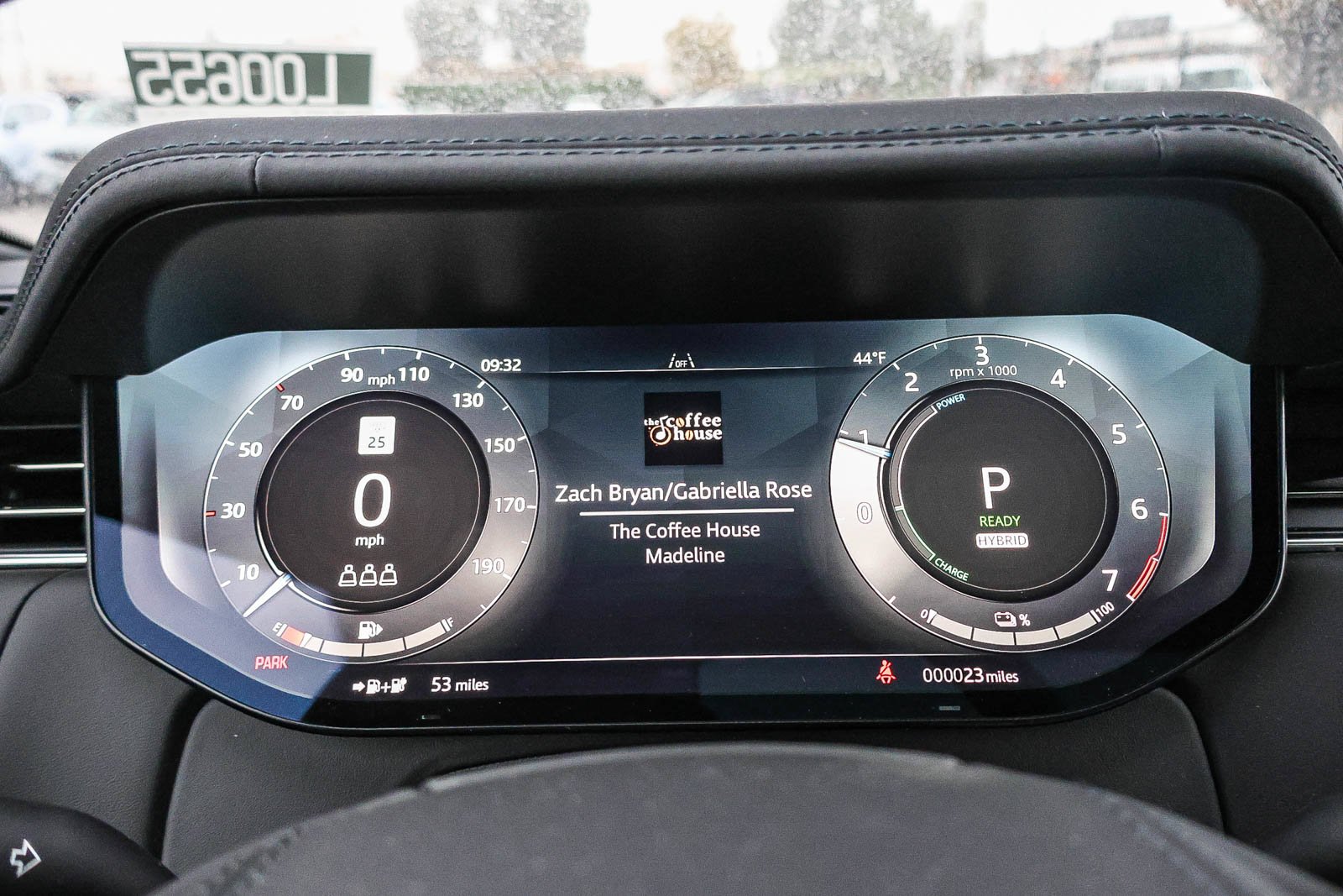 2025 Land Rover Range Rover SE - Photo 30