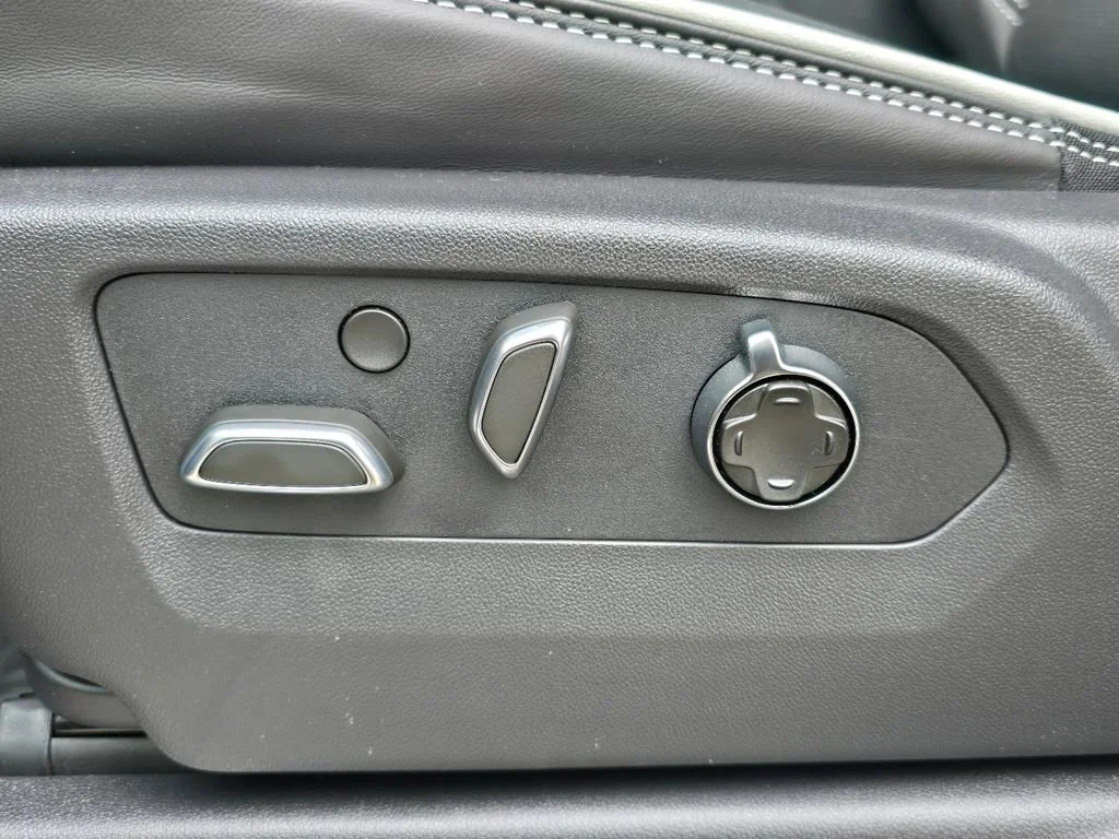 2026 GMC Sierra 2500HD AT4X - Photo 16