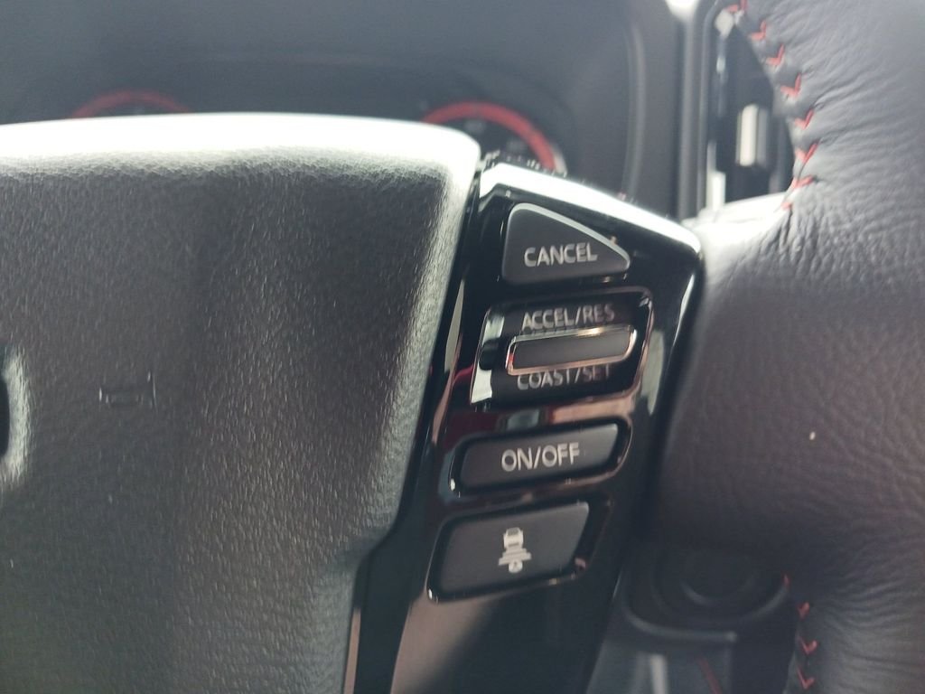 Used 2026 Green Nissan PRO-X image 35