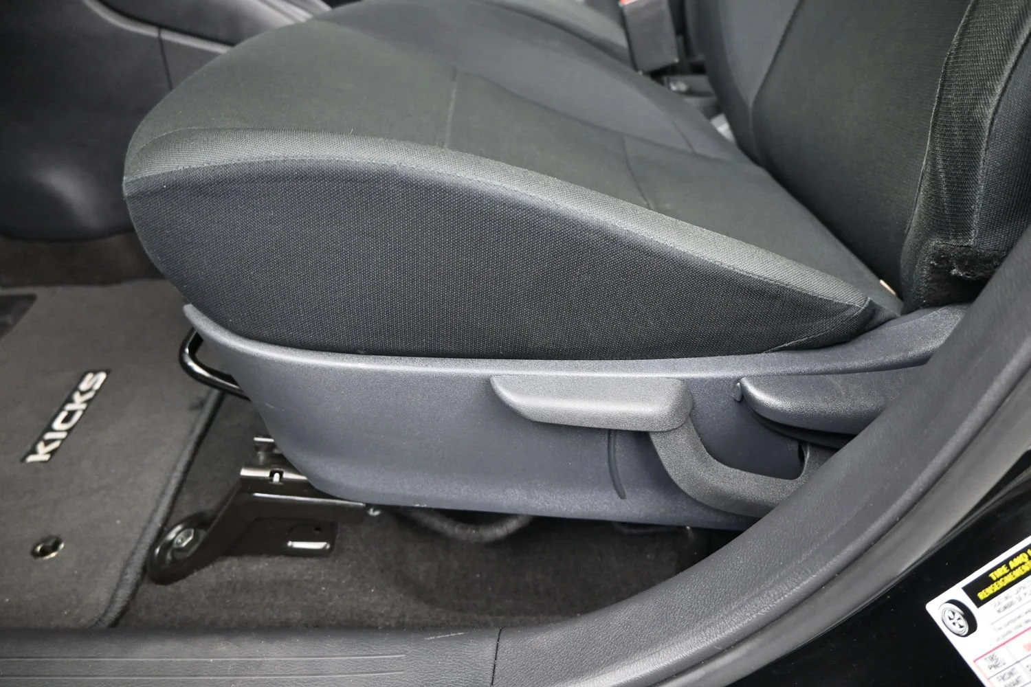 Certified Used 2025 Super Black Nissan S image 10