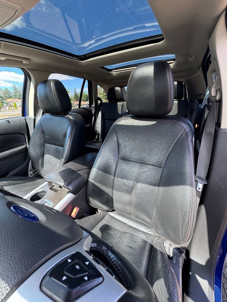 Used 2014 Blue Metallic Ford SEL image 33