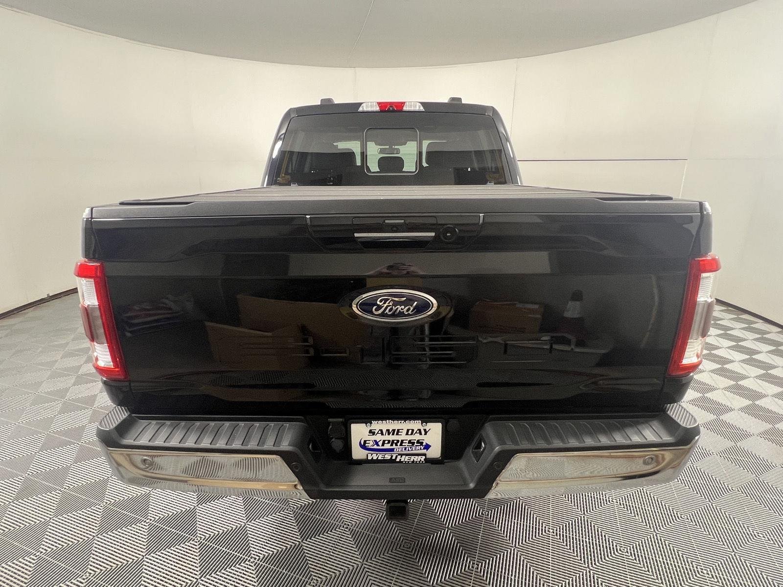 Used 2021 Agate Black Ford LARIAT image 10