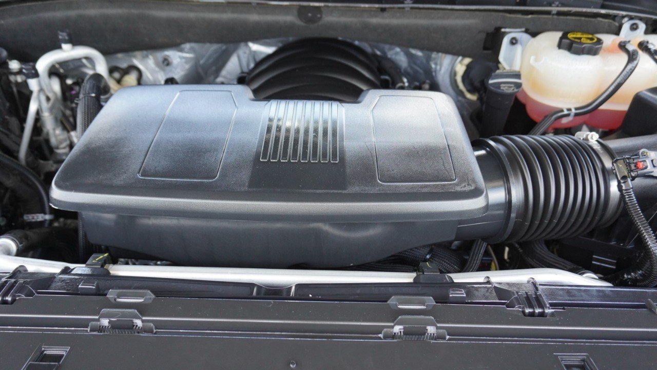 Used 2024 Gray Chevrolet High Country image 41