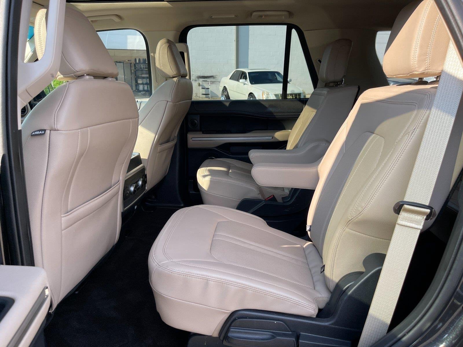 Used 2023 Dark Matter Gray Ford Limited image 33