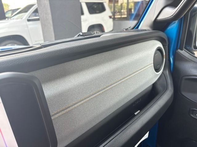 New 2026 Hydro Blue Pearl-Coat Exterior Paint Jeep Sport S image 22