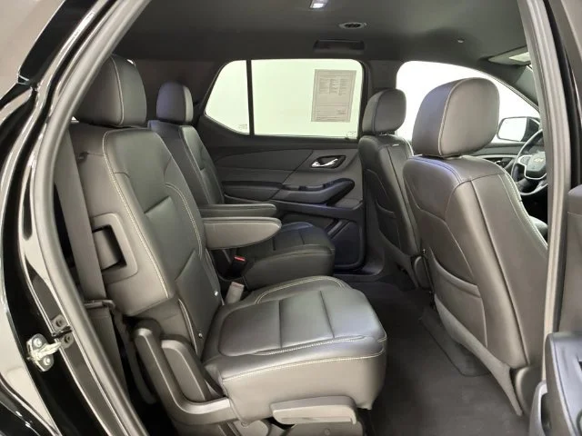 Certified Used 2023 MOSAIC BLACK METALLIC Chevrolet LT Leather image 16