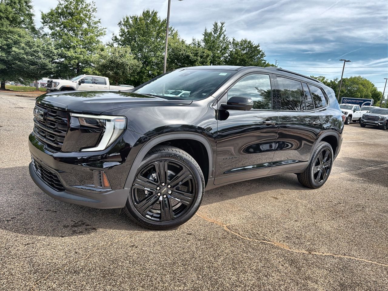 2026 GMC Acadia Elevation FWD's photo
