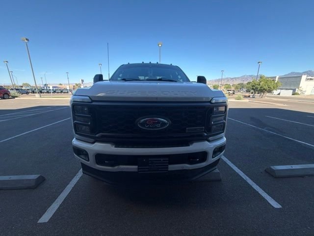 Used 2024 Star White Ford Lariat image 7