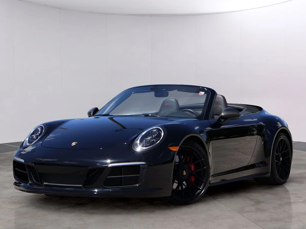 Used 2017  Porsche  image 1