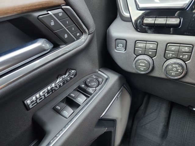 2026 Chevrolet Silverado 1500 High Country - Photo 23