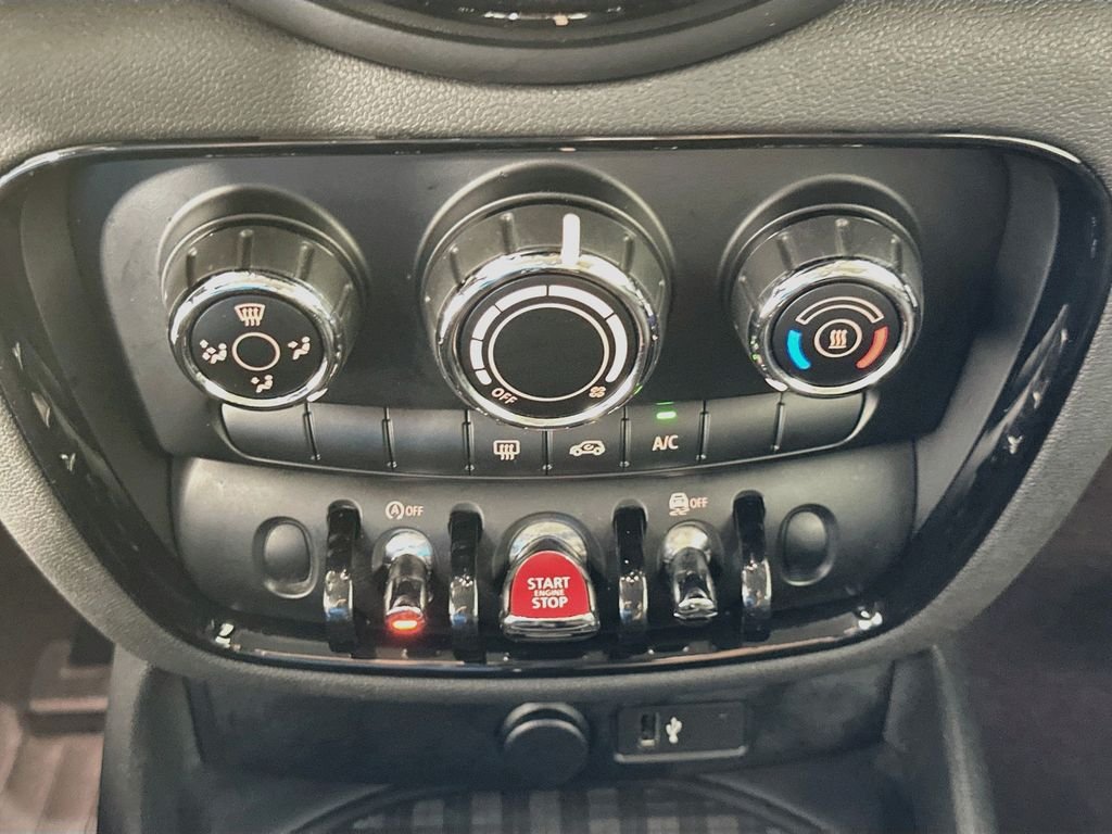 Used 2019 Red MINI Signature image 15