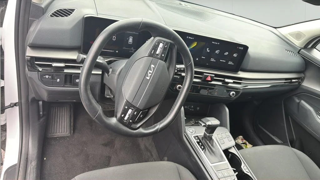 Used 2026 White Kia LX image 11