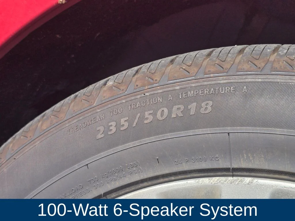 Used 2014 Red Chevrolet LT image 9