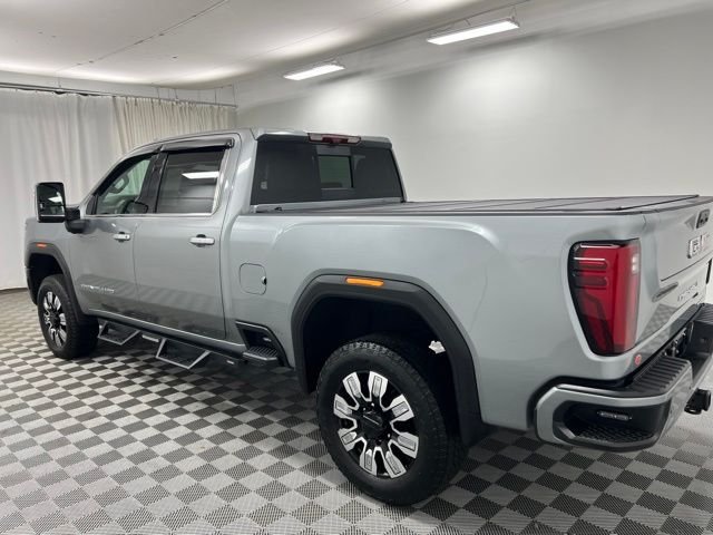 Used 2024 Silver GMC Denali image 6