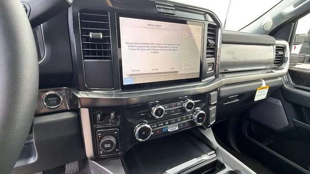 New 2026 Carbonized Gray Metallic Ford F-250® Lariat® image 29