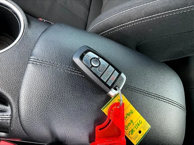 Used 2020 Gray Ford GT image 37