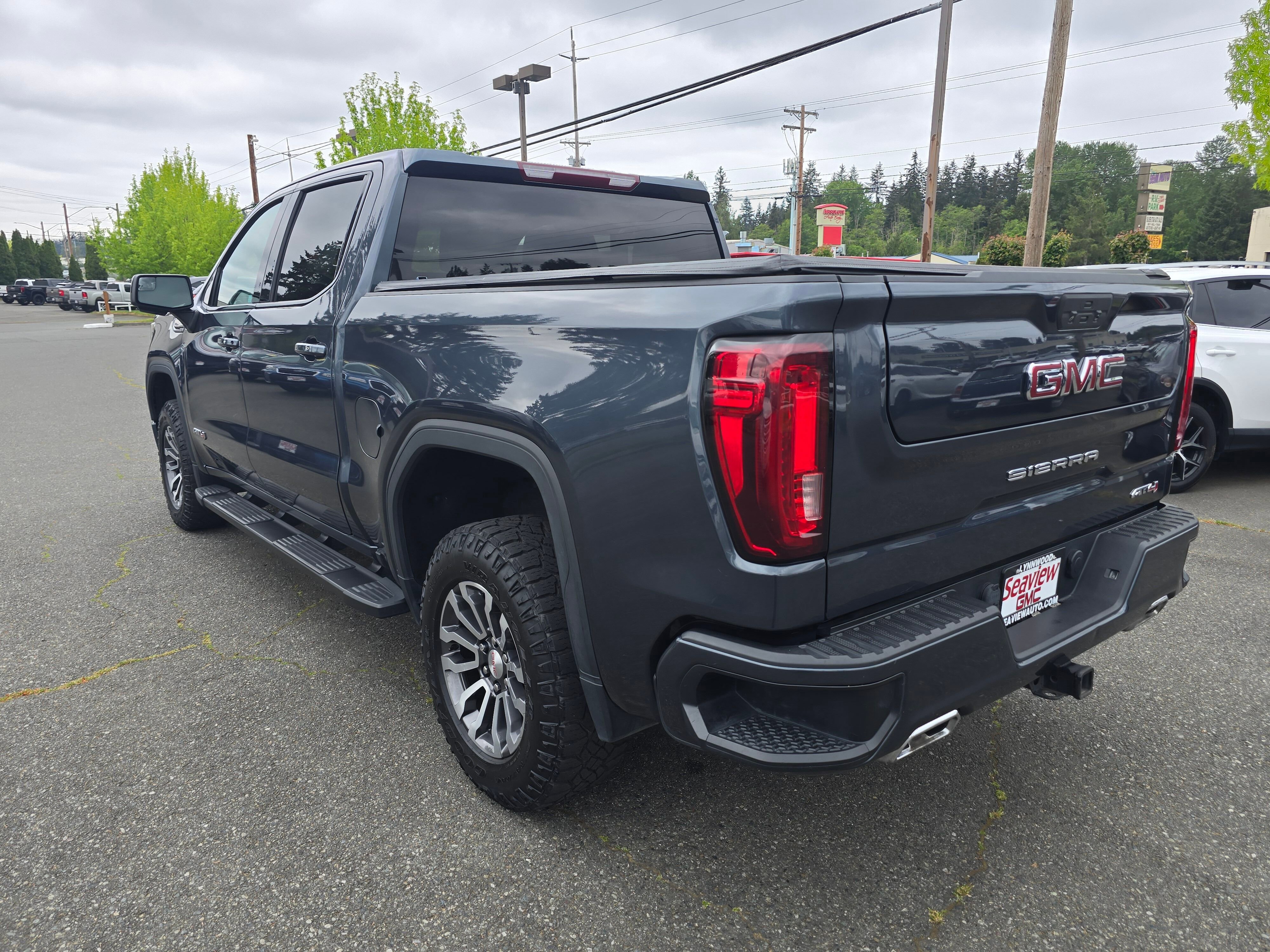 Used 2021 Dark Sky Metallic GMC AT4 image 5