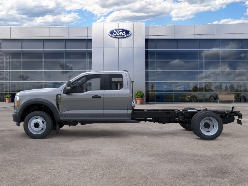 New 2025 Carbonized Gray Metallic Ford F-450® XL image 3