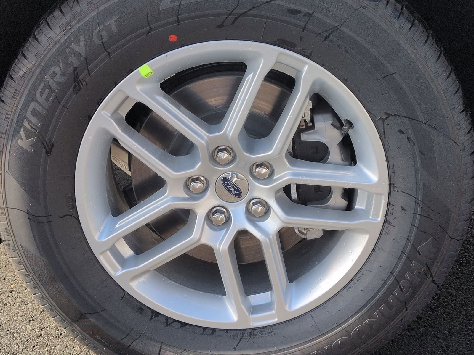 New 2026 Star White Ford Active image 14