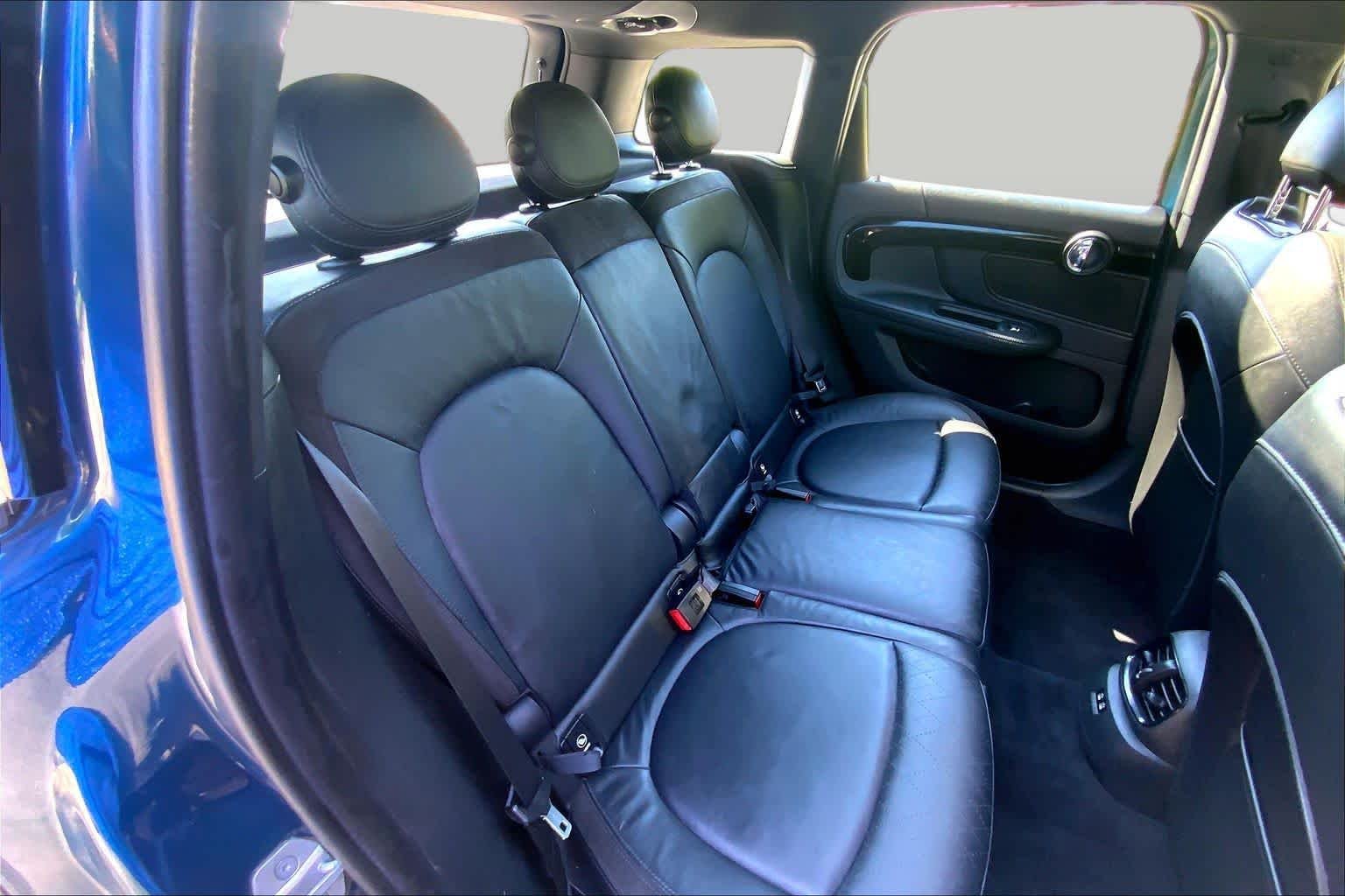 Used 2022 Deep Laguna Metallic MINI Cooper S image 19