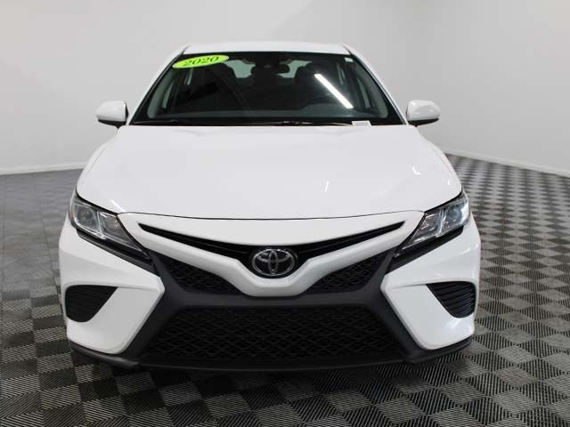 Used 2020 Super White Toyota SE image 9