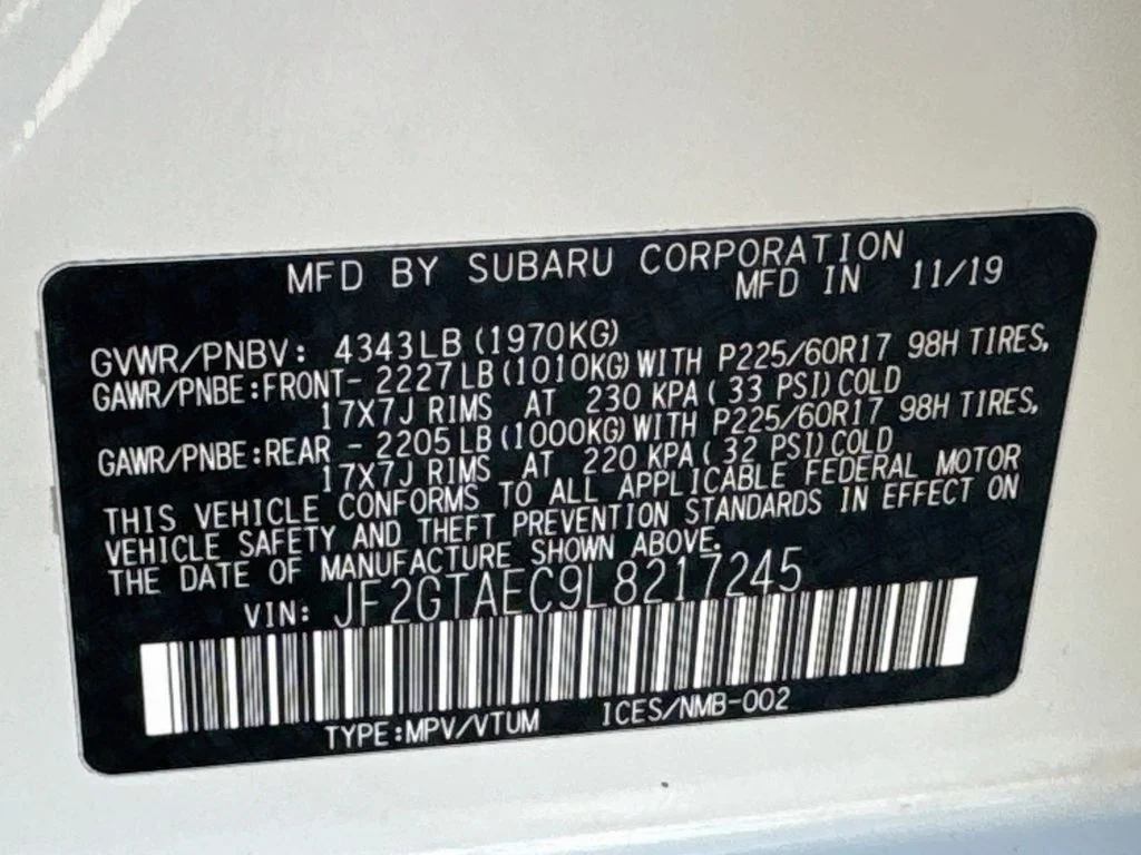 Used 2020 White Subaru Premium image 41