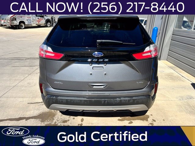 Certified Used 2022 Carbonized Gray Metallic Ford SEL image 5
