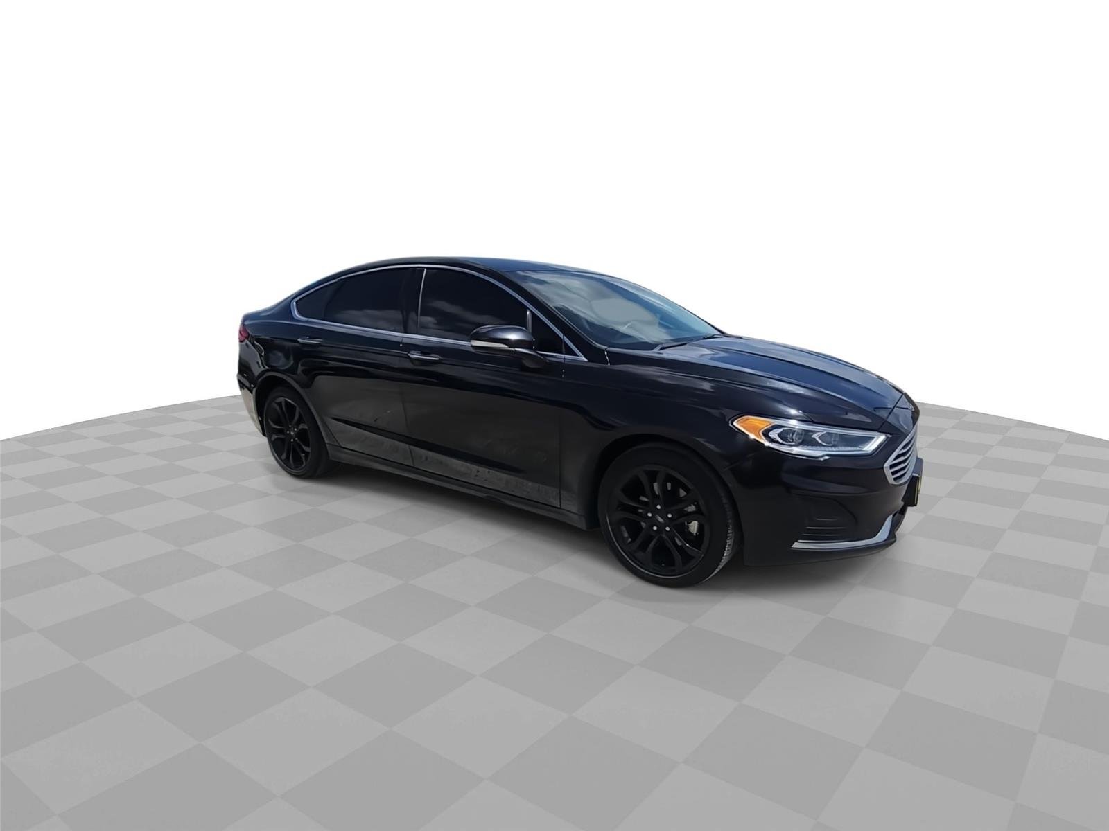 Used 2019 Black Ford SEL image 2