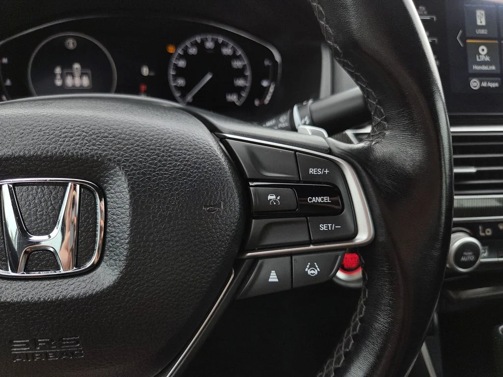 Used 2022  Honda Sport image 23
